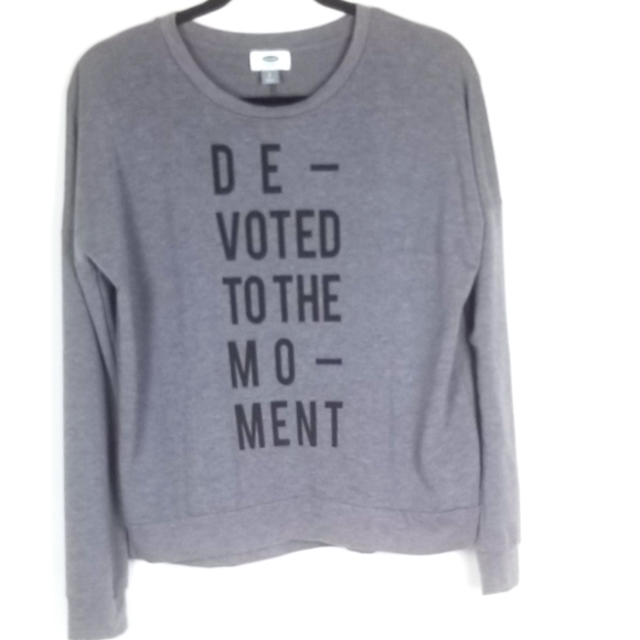 old navy gray sweatshirt